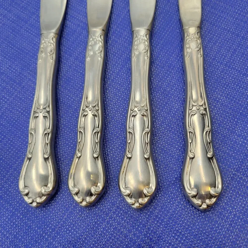 Set of 4 Towle Silver Merrimack Stainless Steel USA Dinner Knives